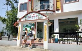 Ngua Bay Hotel